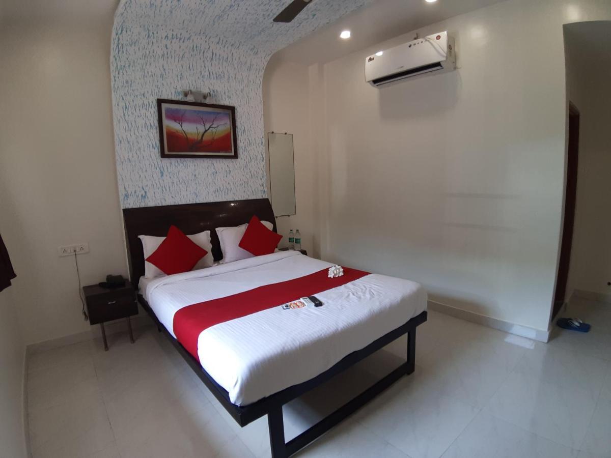 Hotel Great Annapurna Khuldabad Eksteriør billede