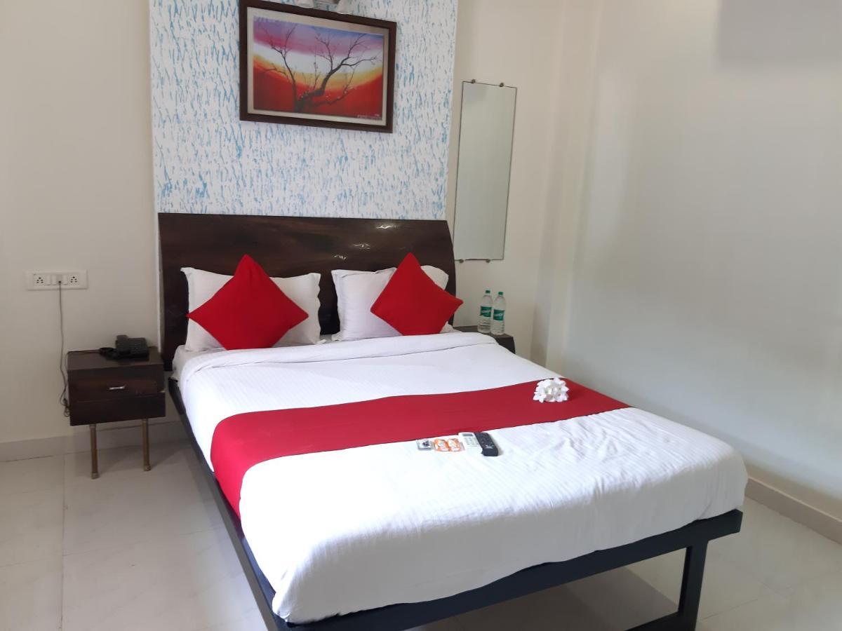 Hotel Great Annapurna Khuldabad Eksteriør billede