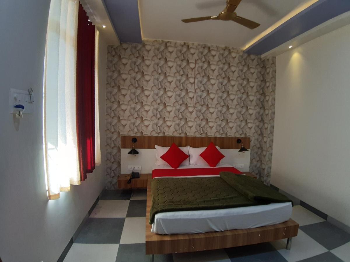 Hotel Great Annapurna Khuldabad Eksteriør billede