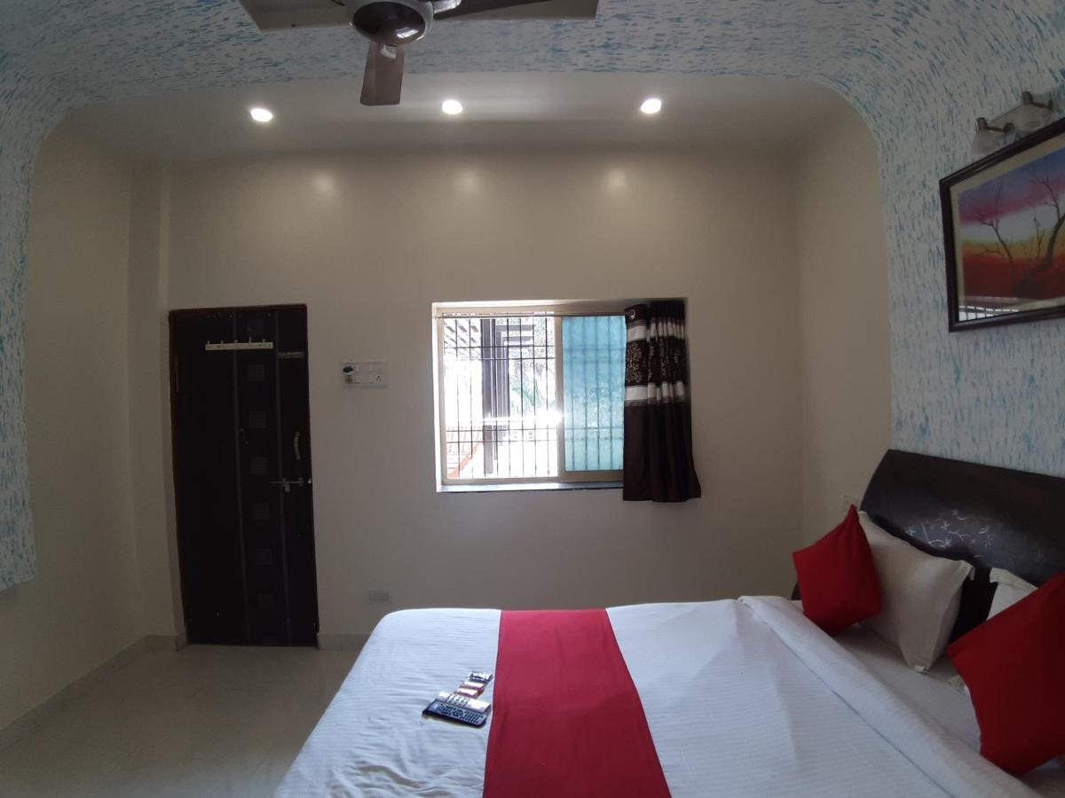 Hotel Great Annapurna Khuldabad Eksteriør billede