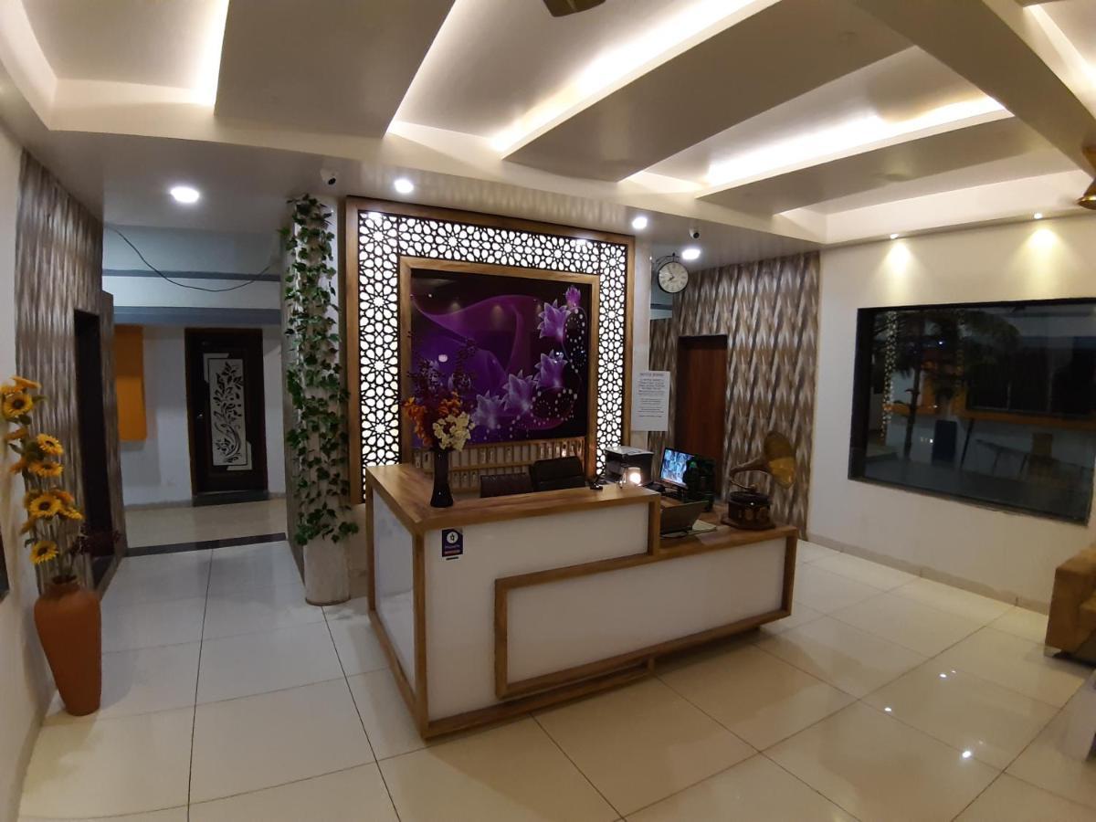 Hotel Great Annapurna Khuldabad Eksteriør billede